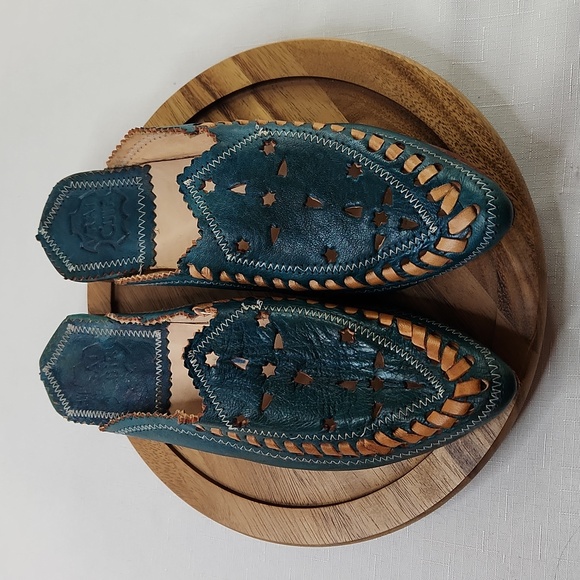 Vrai Cuir leather handmade pointy mules. Size 7 - Picture 7 of 7